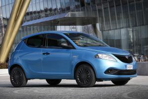 Lancia Ypsilon Hybrid EcoChic Maryne 2020 года 